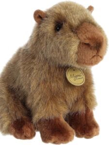 peluche de capibara realista