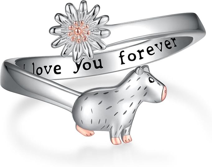 Anillo de Capibaras que dice "I Love You Forever"