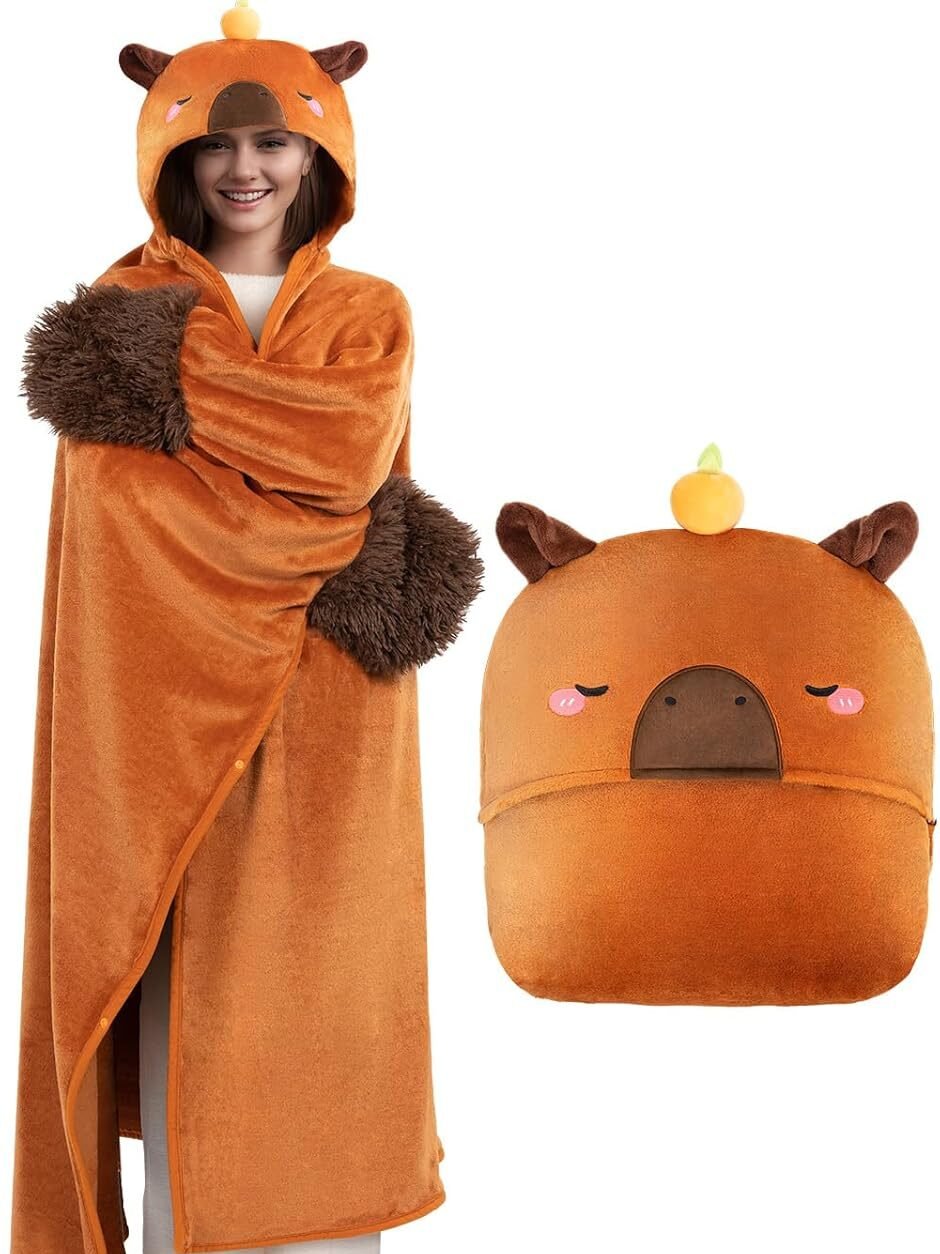 manta almohada de capibara con capucha con naranja en la cabeza