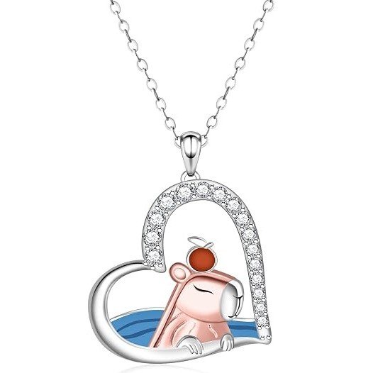 Collar de Capibara en el Agua en un Corazón